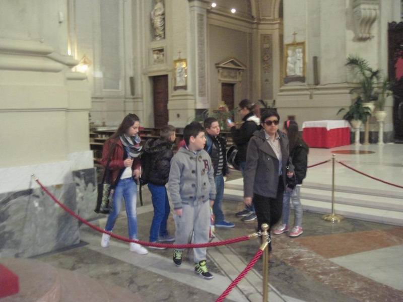 7-dal-transetto-alla-navata-laterale