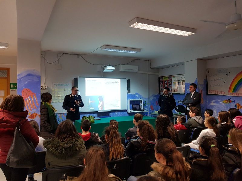 2018-02-27_polizia_postale_3