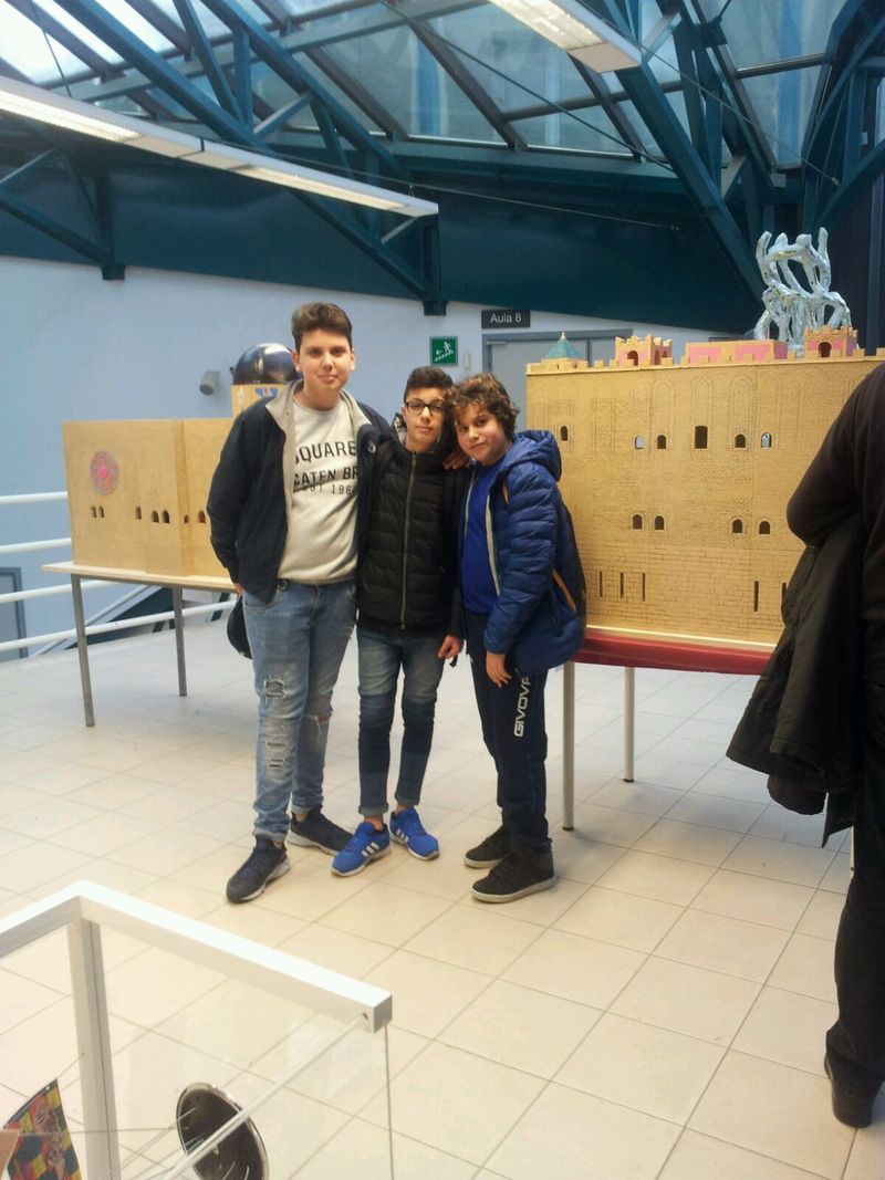 2018-02-28_esperienza_insegna_IIC_alla_mostra