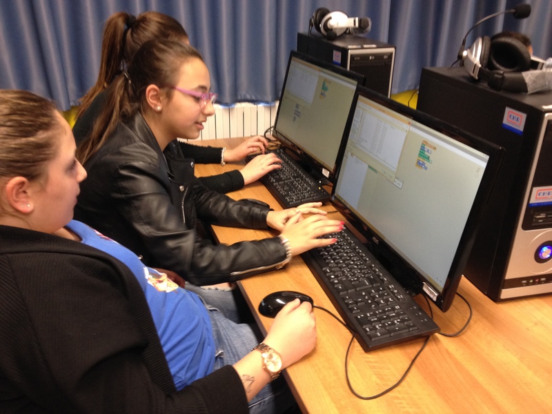 Le classi 1D, 2D partecipano alla manifestazione internazionale Scratch Day – Puglisi 2018