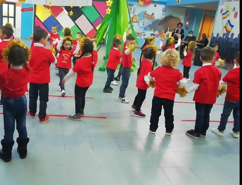 Festa di Natale alla scuola dell’infanzia plesso “Bixio”