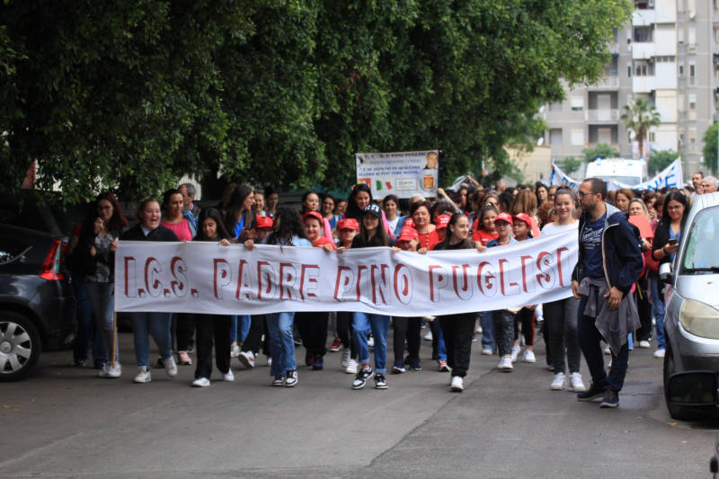 11° Anniversario della beatificazione di Padre Pino Puglisi. La marcia degli studenti per le vie di Brancaccio