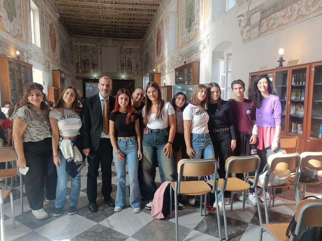 Una rappresentanza di alunni partecipa il convegno “Rosario Livatino, martire della giustizia” al Liceo “Benedetto Croce” di Palermo