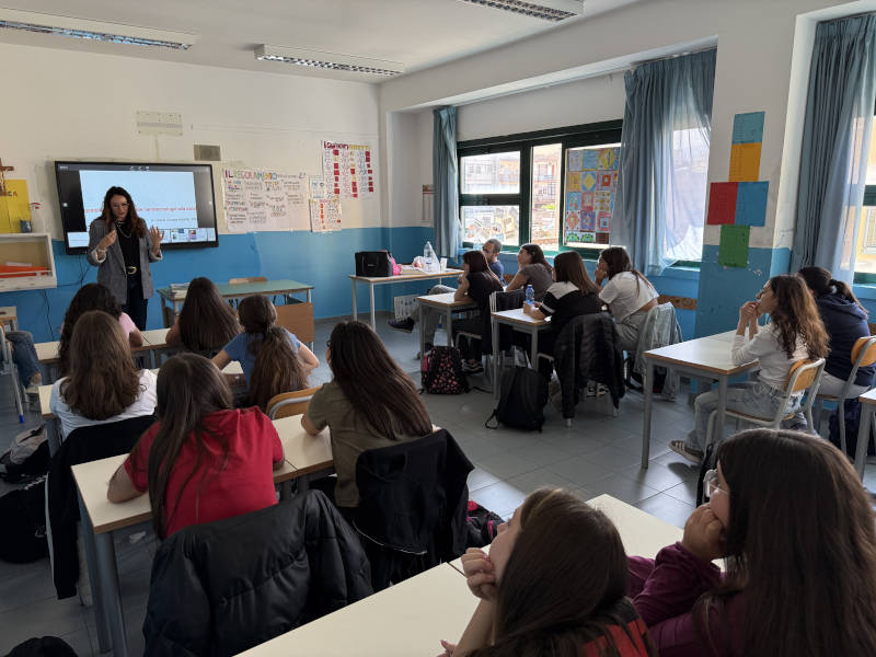 Ricercatori in erba: orientamento alle carriere STEM